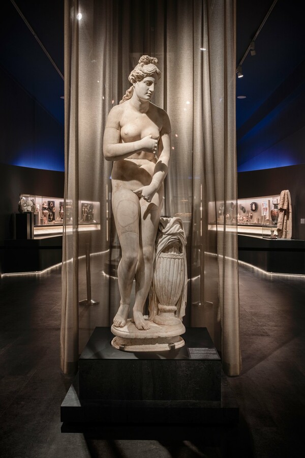 Η Αφροδίτη από τη συλλογή Ιόλα και αρώματα από την αρχαιότητα στο Εθνικό Αρχαιολογικό Μουσείο