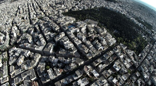 Airbnb: Έρευνα αποκαλύπτει τον τζίρο στην Ελλάδα, τα προβλήματα και πώς άλλαξε τελείως ο χάρτης των πόλεων