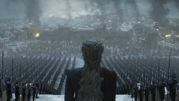 To Game of Thrones τελείωσε - Εμίλια Κλαρκ και Σόφι Τέρνερ λένε αντίο με συγκινητικά ποστ στο Instagram