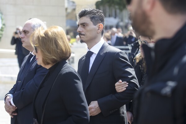 Κηδεία Θανάση Γιαννακόπουλου: Παυλόπουλος, Τσίπρας, αθλητές, φίλοι και αντίπαλοι στο τελευταίο αντίο