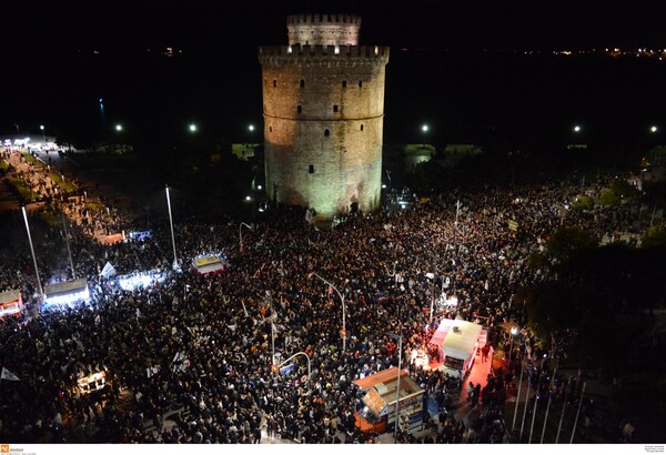 ΠΑΟΚ: Η φιέστα στην Τούμπα και το μεγάλο γλέντι στους δρόμους της Θεσσαλονίκης