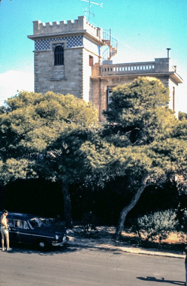 Η Γλυφάδα το 1970 μέσα από το φακό ενός ξένου ταξιδιώτη