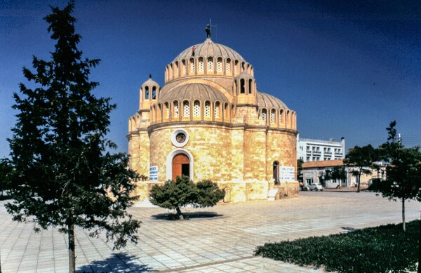 Η Γλυφάδα το 1970 μέσα από το φακό ενός ξένου ταξιδιώτη