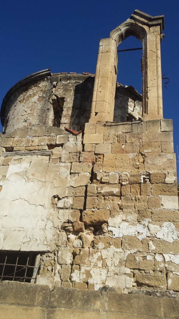 Κατέρρευσε ο βυζαντινός ναός του Αγίου Ιακώβου στη νεκρά ζώνη της Λευκωσίας