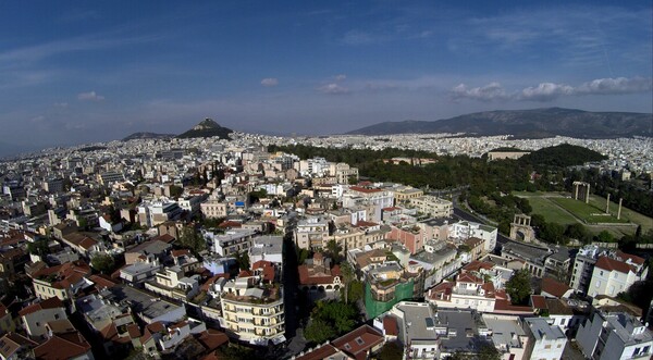 Αναθέρμανση της κτηματαγοράς: Κατά 42% αυξήθηκαν οι μεταβιβάσεις ακινήτων το 2018