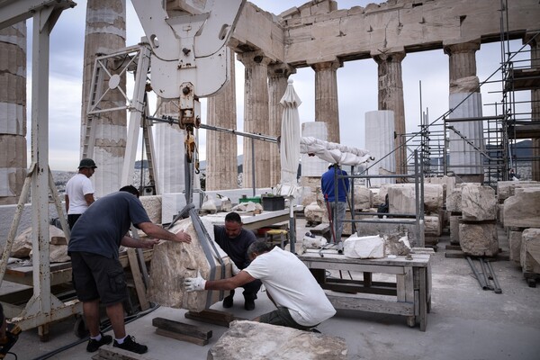 Η αποκατάσταση του Παρθενώνα - Εντυπωσιακές φωτογραφίες από τις εργασίες στην Ακρόπολη