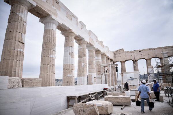 Η αποκατάσταση του Παρθενώνα - Εντυπωσιακές φωτογραφίες από τις εργασίες στην Ακρόπολη