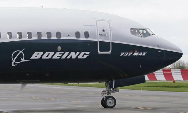 Η Βρετανία απαγόρευσε τις πτήσεις Boeing 737 Max 8 στον εναέριο χώρο της