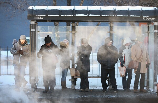 To Polar Vortex πάγωσε το Σικάγο - Εντυπωσιακές εικόνες