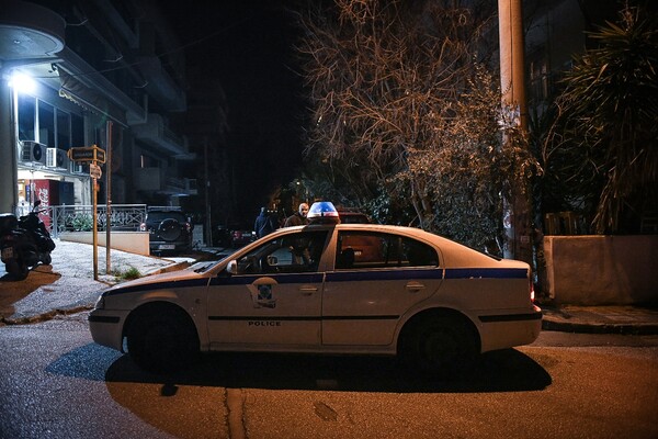 Γλυφάδα: Άγριο έγκλημα με θύμα άνδρα - Τον σκότωσαν με πυροβόλο σε υπόγειο γκαράζ