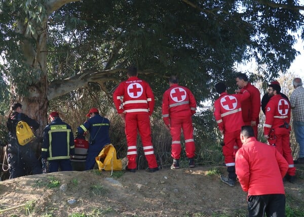 Ξυλόκαστρο: Δύο ακόμα πεζοπόροι εντοπίστηκαν νεκροί - Ένας επιζών