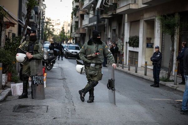 Εξάρχεια: Mία σύλληψη στην επιχείρηση της ΕΛΑΣ - «Δεν υπάρχει άβατο», λέει η Παπακώστα