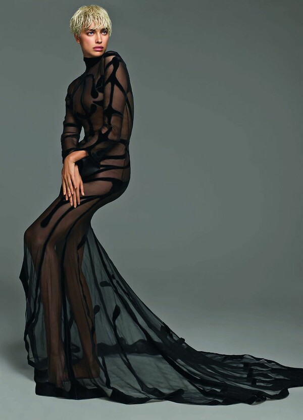 Ιρίνα Σάικ - Το διάσημο μοντέλο με τις τολμηρές δημιουργίες του Τιερί Μιγκλέρ