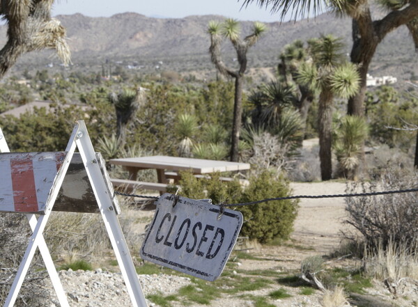 HΠΑ: Tο shutdown αφήνει πίσω του βανδαλισμούς στο Εθνικό Πάρκο Joshua Tree