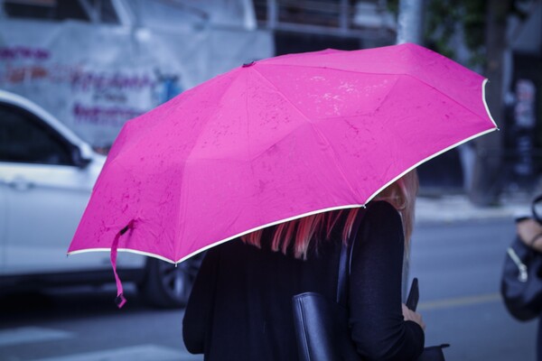 Καιρός: Βροχές και αφρικανική σκόνη