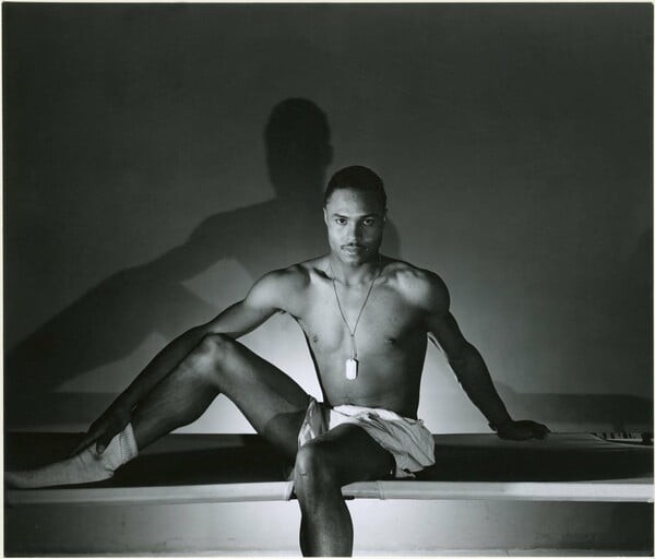 Ο George Platt Lynes κινδύνευσε για να φωτογραφίσει γυμνούς άντρες