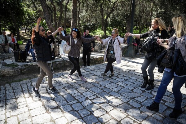 Οι Αθηναίοι έκαναν Κούλουμα στο λόφο του Φιλοπάππου