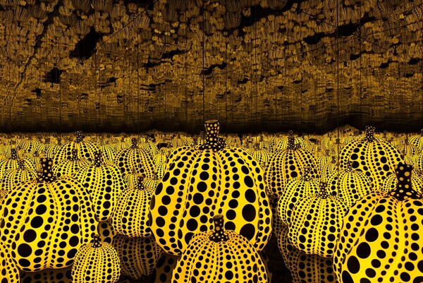 Yayoi Kusama: Πού χάθηκε το φως της καρδιάς μου;