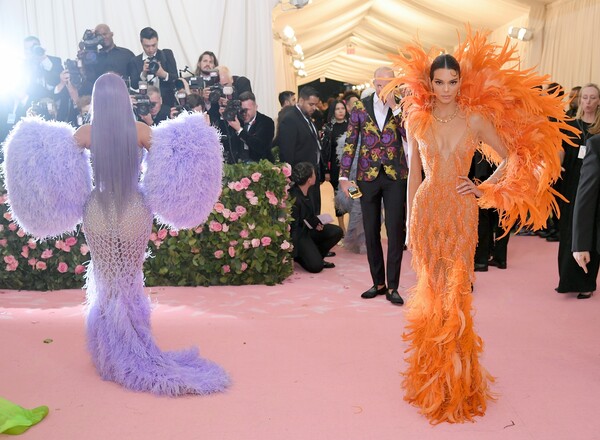 Οι τολμηρές του Met Gala 2019 - Οι σταρ με τις πιο γυμνές εμφανίσεις