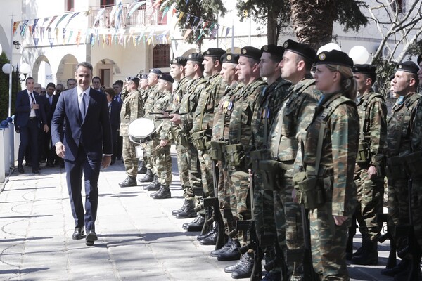 Μητσοτάκης από Λήμνο: Η Ελλάδα πρέπει να ξαναπιάσει το νήμα του υγιούς πατριωτισμού