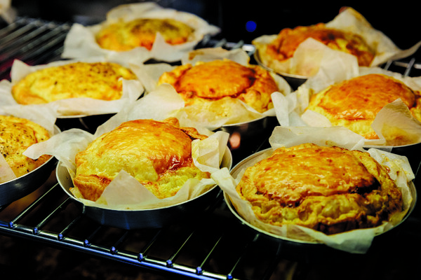 Pie Shop: Οι φημισμένες πίτες του Γάλλου σεφ Dominique Perrot έφτασαν και στο Χαλάνδρι