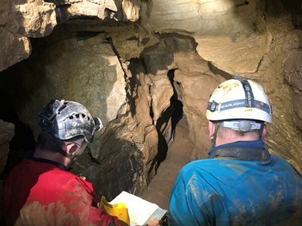 Ένα σπάνιο σπήλαιο εκατομμυρίων ετών ανακαλύφθηκε στη Γερμανία