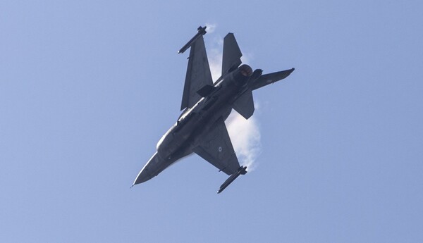 Μαζικές παραβιάσεις τουρκικών F-16 στα Δωδεκάνησα - Προκαλεί η Άγκυρα