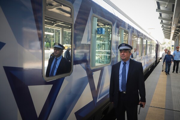 Intercity Express: Αθήνα - Θεσσαλονίκη σε 4 ώρες με WiFi στο τρένο και άλλες παροχές