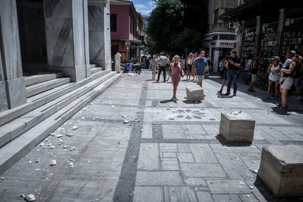 Σεισμός στην Αττική: Μην πλησιάζετε τα ερειπωμένα κτίρια «φαντάσματα» της Αθήνας