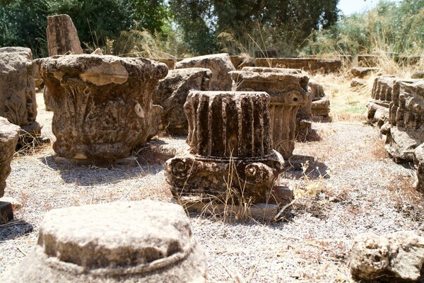 Ένα καυτό μεσημέρι στα ερείπια της Aρχαίας Μεσσήνης