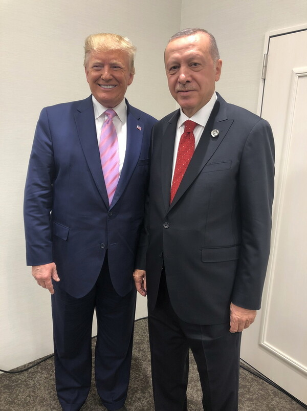 Τραμπ και Ερντογάν μαζί - Πόζαραν χαμογελαστοί στην G20
