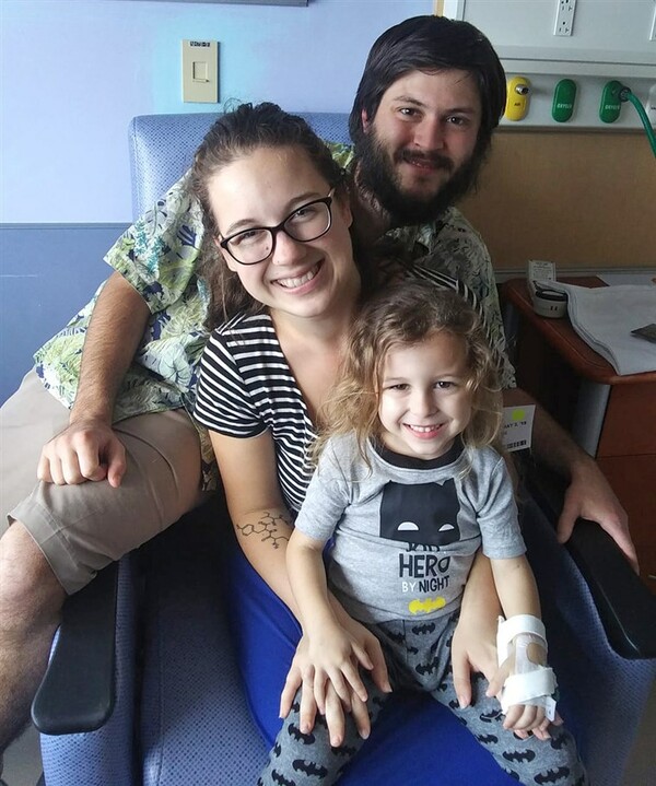 ΗΠΑ: Γονείς εμπόδισαν την χημειοθεραπεία για το παιδί τους - Το υπέβαλαν σε εναλλακτικές θεραπείες για τον καρκίνο