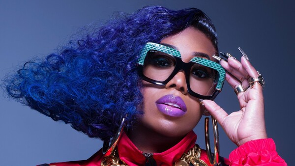 H ραπ υπεροχή της Missy Elliott στα νυσταλέα MTV Awards