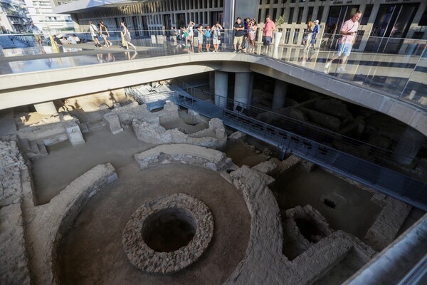 Μουσείο της Ακρόπολης: Για πρώτη φορά επισκέπτες στην αρχαία αθηναϊκή γειτονιά - Εντυπωσιακές εικόνες
