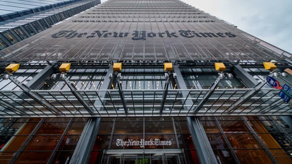 Οι New York Times δίνουν εξηγήσεις για άρθρο- κόλαφος κατά της κυβέρνησης από πρώην συνεργάτη του Τσίπρα