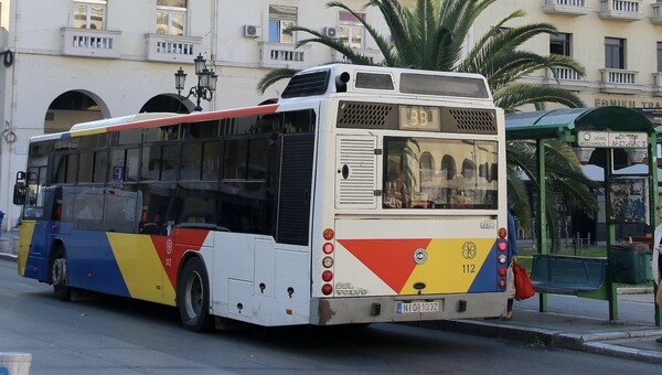 Τραγωδία στη Θεσσαλονίκη: Οδηγός του ΟΑΣΘ έπαθε ανακοπή καρδιάς πάνω στο τιμόνι