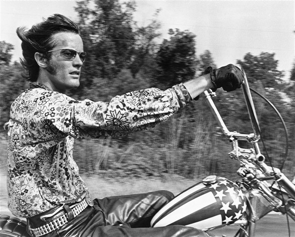 Πέθανε ο ηθοποιός Πίτερ Φόντα, του καλτ φιλμ "Easy Rider"