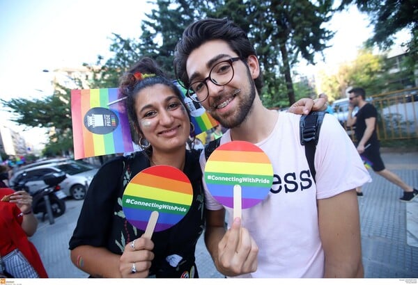 Thessaloniki Pride 2019: Χιλιάδες άνθρωποι στην μεγάλη Παρέλαση Υπερηφάνειας της Θεσσαλονίκης