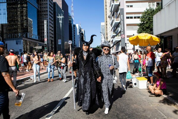 To μεγαλειώδες Pride του Σάο Πάολο - Εκατομμύρια στους δρόμους κόντρα στον ομοφοβικό Μπολσονάρου