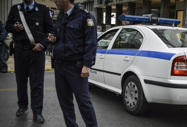 Ένοπλη συμπλοκή στο κέντρο της Αθήνας - Δύο τραυματίες