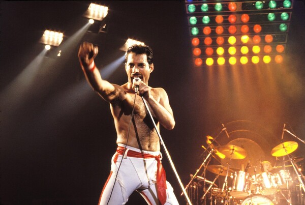 Βιντεοκλίπ για το AIDS στην επέτειο γενεθλίων του Freddie Mercury