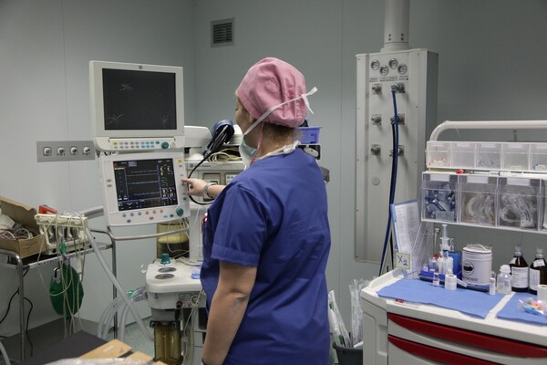 Πρώτη φορά στην Ελλάδα ενδομήτρια επέμβαση - Πώς έγινε το χειρουργείο