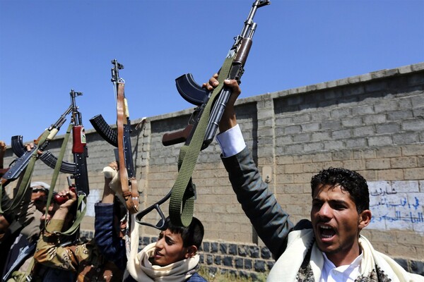Υεμένη: Οι αντάρτες Χούτι σταματούν τις επιθέσεις κατά της Σαουδικής Αραβίας