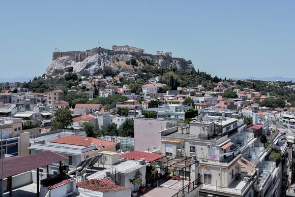Κουκάκι, Μύκονος και Τήνος - Η Handelsblatt παρουσιάζει την αγορά ακινήτων στην Ελλάδα