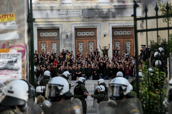 Πέτσας για ΑΣΟΕΕ: Ο ΣΥΡΙΖΑ ταυτίζεται πάλι με τους μπαχαλάκηδες