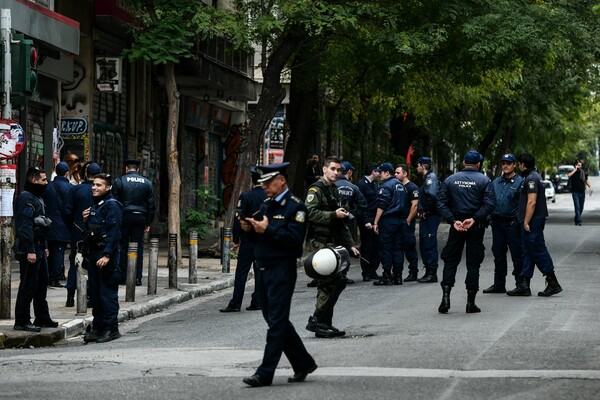 H Αθήνα γεμάτη αστυνομικούς, κλούβες και περιπολίες - Δείτε φωτογραφίες