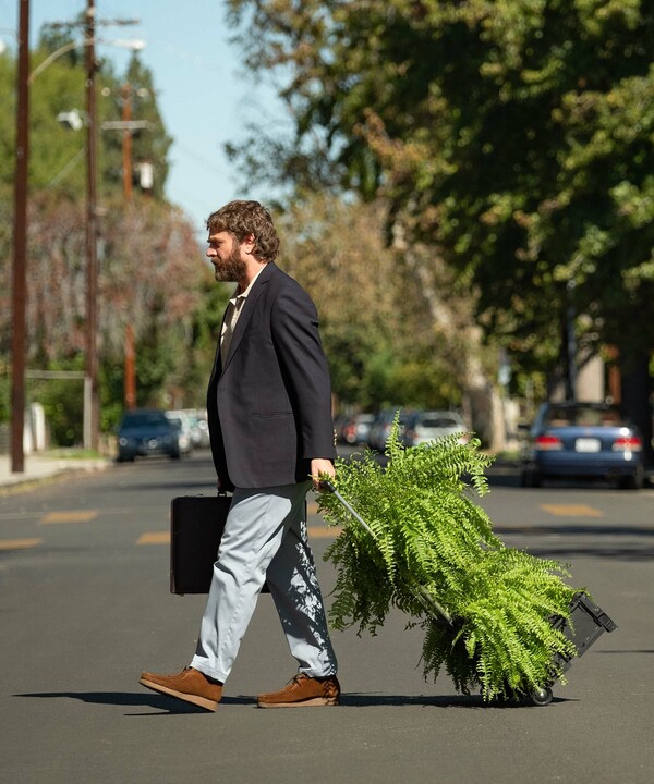 Αγαπώ τον Ζακ Γαλιφιανάκη αλλά το“Between Two Ferns: The Movie” στο Netflix δεν χρειαζόταν ακριβώς