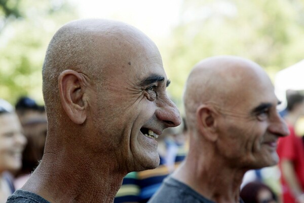 Δίδυμοι απ' όλη την Ελλάδα, συναντήθηκαν σήμερα στα Τρίκαλα - ΦΩΤΟΡΕΠΟΡΤΑΖ