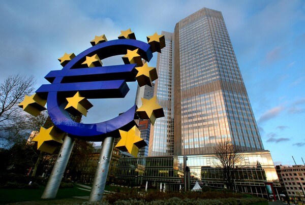 Κρίση λόγω κορωνοϊού: Η Ευρωπαϊκή Κεντρική Τράπεζα δήλωσε έτοιμη να λάβει και άλλα μέτρα