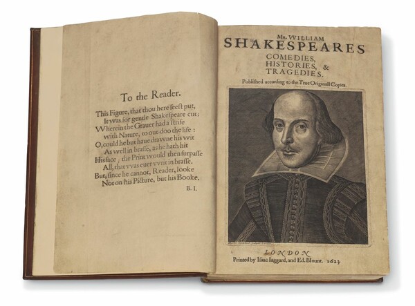Σε δημοπρασία ένα από τα σπανιότερα βιβλία του Σαίξπηρ - Το πολύτιμο First Folio